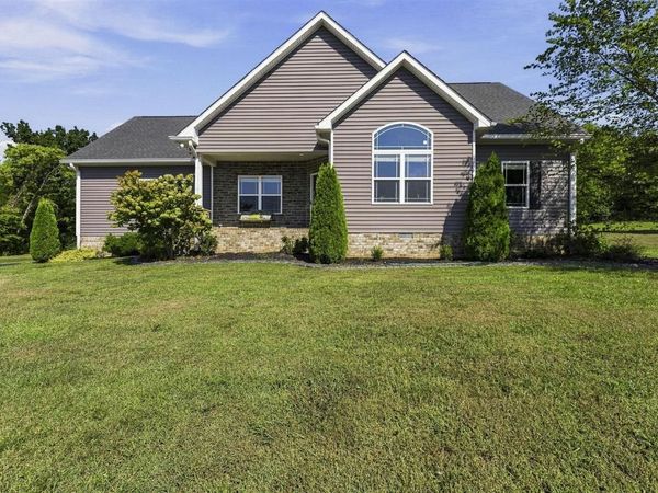 681 Allen Michael Court , Bowling Green, KY 42101