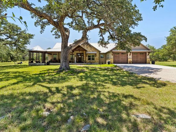 70 Richter Rd, Boerne, TX 78006