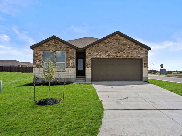3210 Climb Dr, New Braunfels, TX 78130
