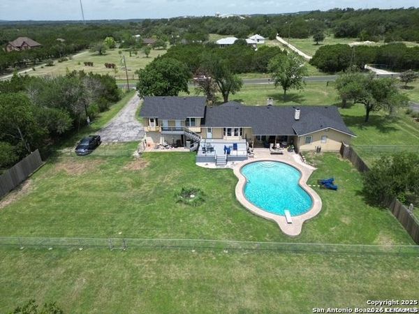 31946 JAY BIRD LN, Bulverde, TX 78163