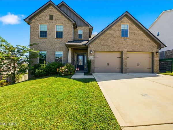 1664 Hickory Reserve Rd, Knoxville, TN 37932