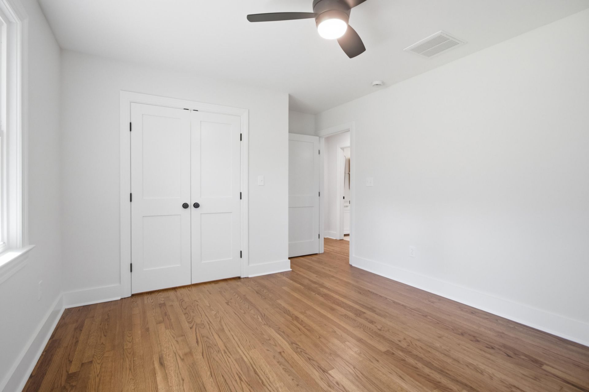 5135 Conway Street Photo 31