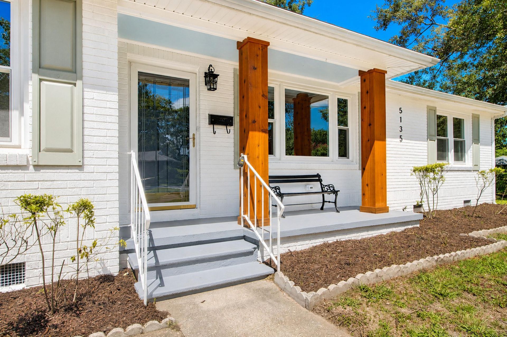 5135 Conway Street Photo 4