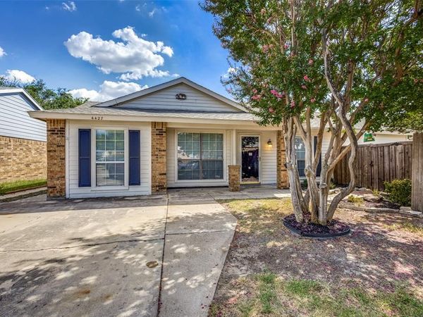4427 Jenkins Street, The Colony, TX 75056
