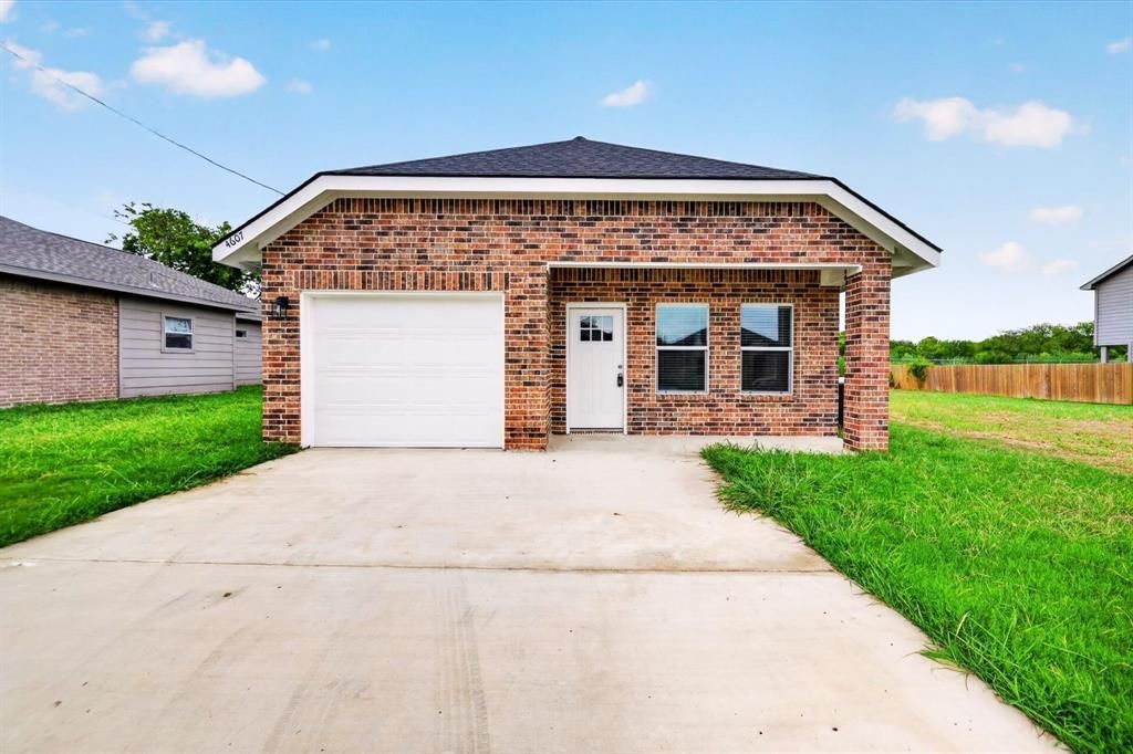 4607 Spencer Street, Greenville, TX 75401 Main Photo