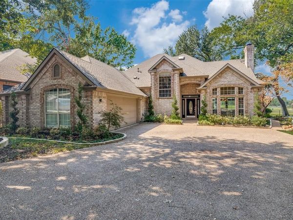 101 Fountain Hills Drive, Garland, TX 75044