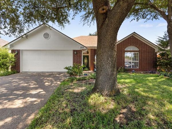 2800 Comanche Trail, Waco, TX 76712