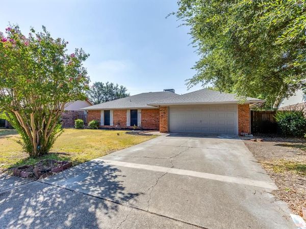 106 Sidney Drive, Glenn Heights, TX 75154