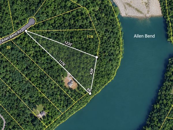 18 Allen Bend Rd , Unit 18, Smithville, TN 37166