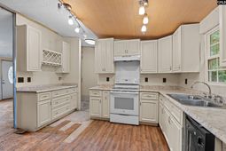 1834 Horrell Hill Road photo 4