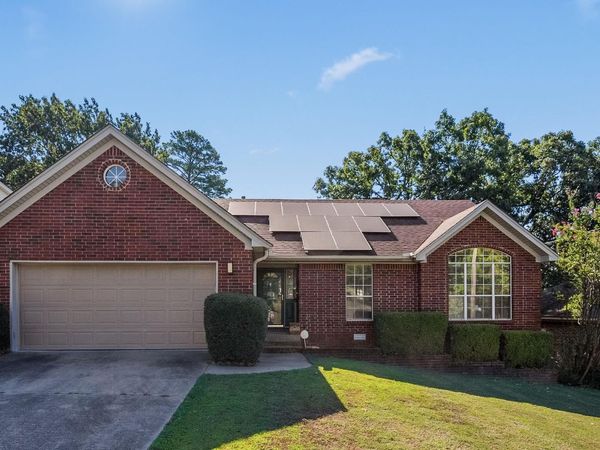 12119 Cherry Laurel Drive, Little Rock, AR 72211