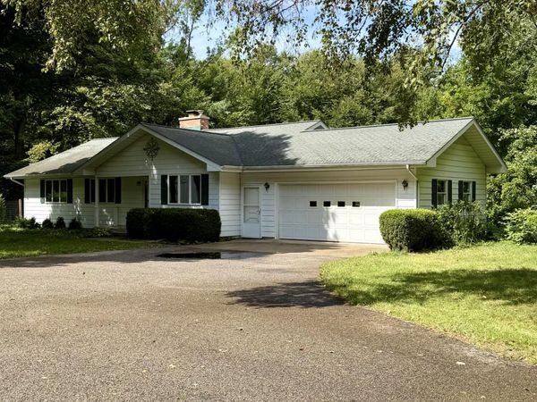 7026 Farr Road, Onekama, MI 49675