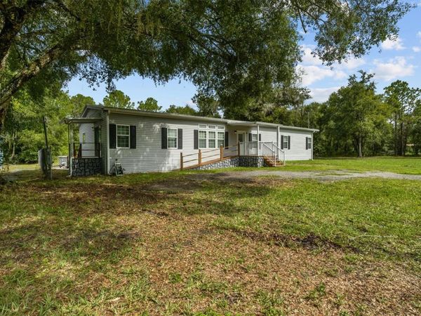 2211 PIONEER DRIVE , LAKELAND, FL 33809