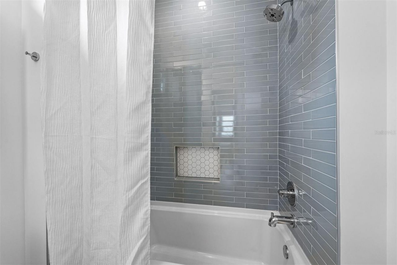 726 Golfview Street, Orlando, FL 32804 Photo