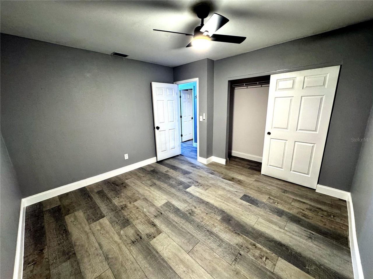 7400 Locust Street Ne, Saint Petersburg, FL 33702 Photo