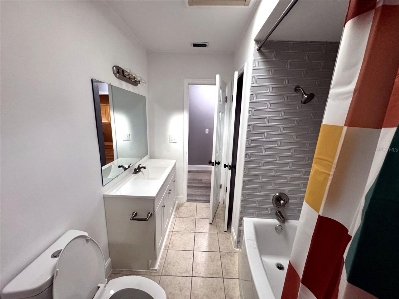 7400 Locust Street Ne, Saint Petersburg, FL 33702 Photo