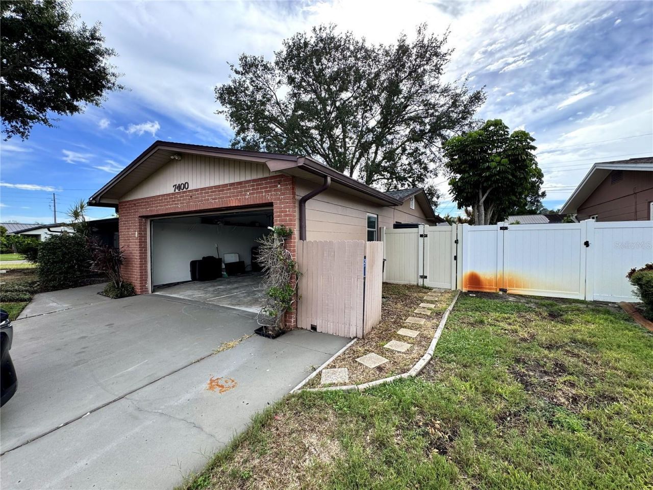 7400 Locust Street Ne, Saint Petersburg, FL 33702 Photo