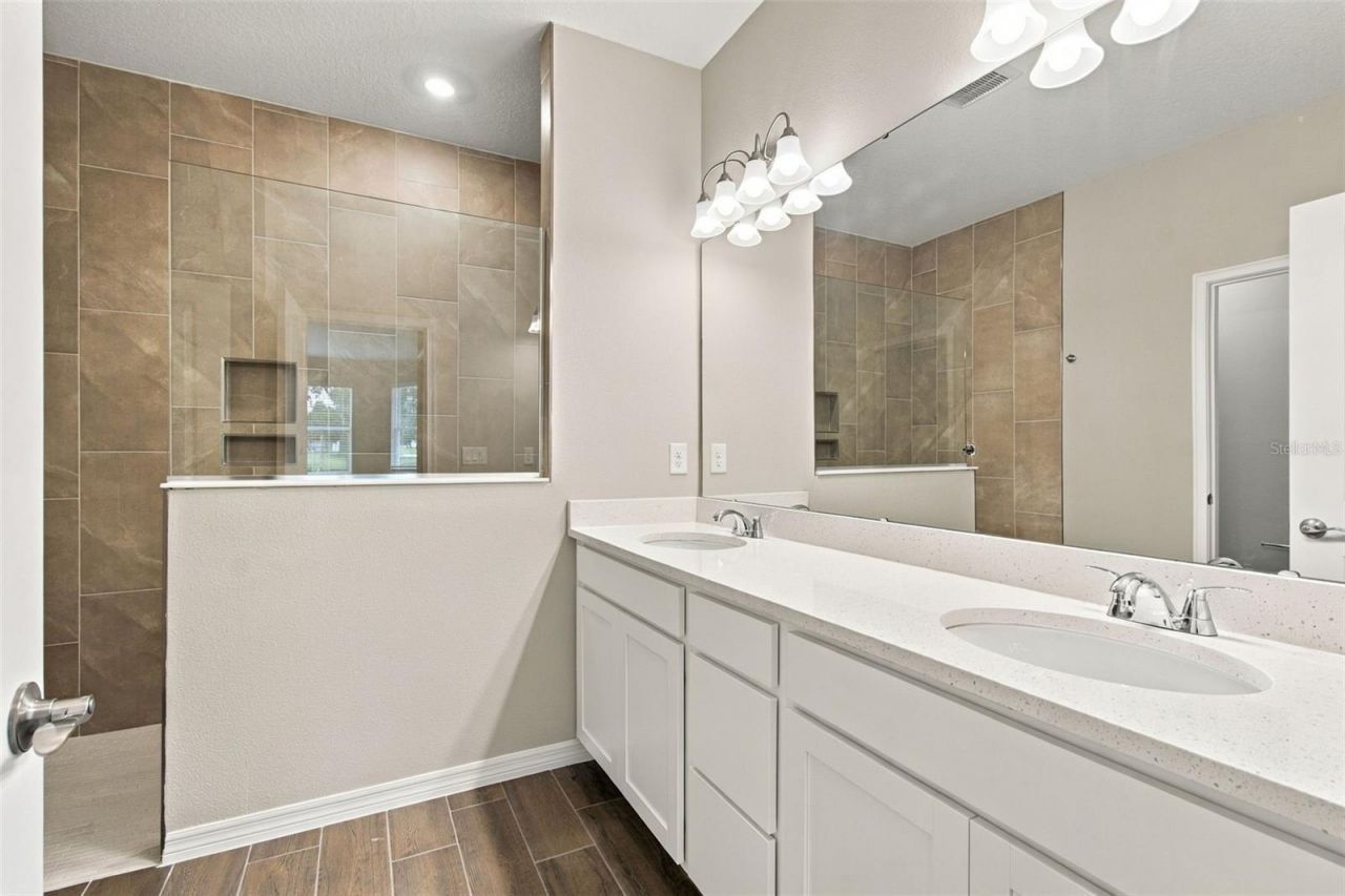 1247 Honeycomb Place, Seffner, FL 33584 Photo