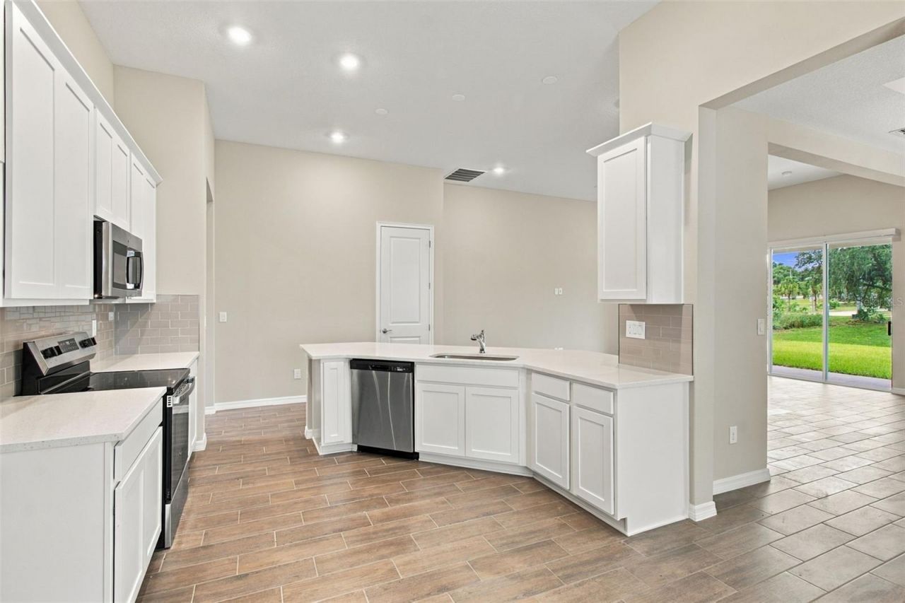 1247 Honeycomb Place, Seffner, FL 33584 Photo
