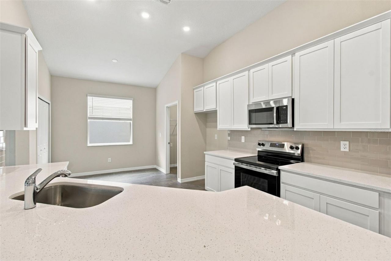 1247 Honeycomb Place, Seffner, FL 33584 Photo