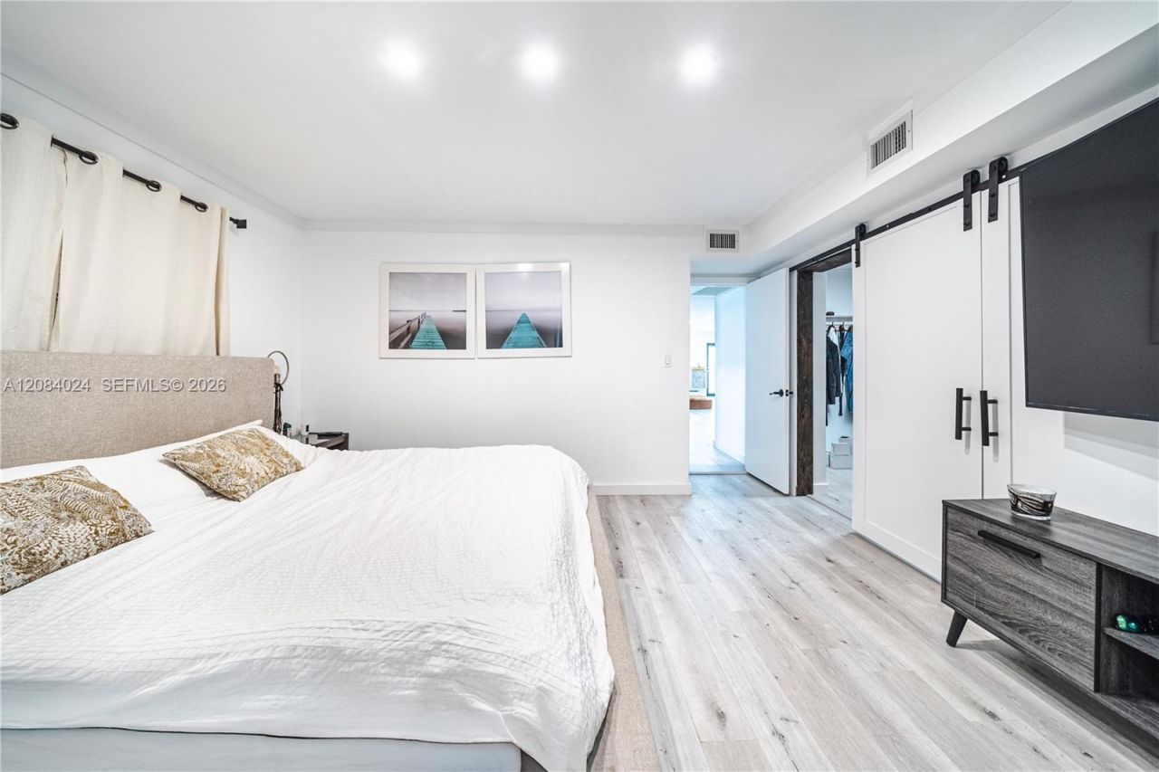 1301 Funston St, Hollywood, FL 33019 Photo