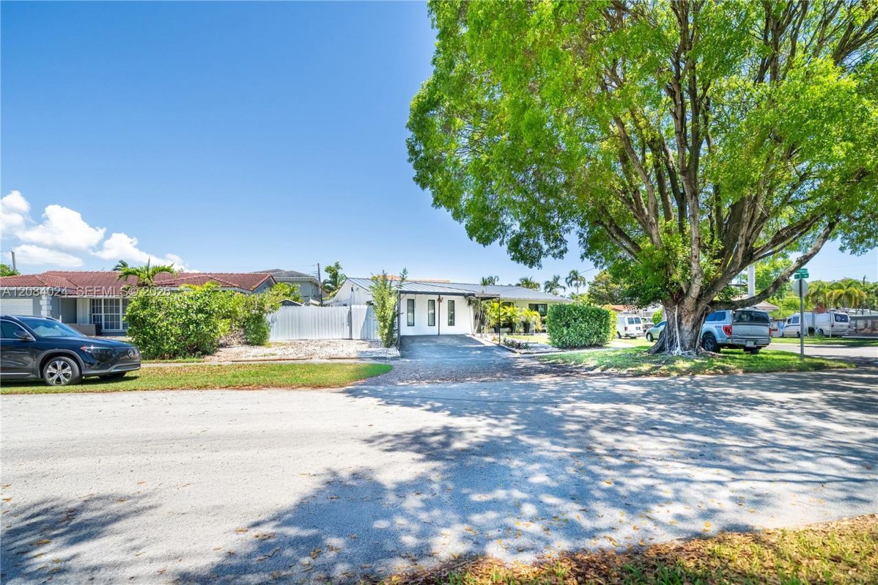 1301 Funston St, Hollywood, FL 33019 Photo
