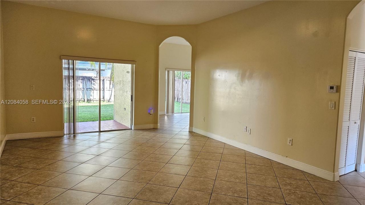 14209 SW 160 Ct, Miami, FL 33196 Photo