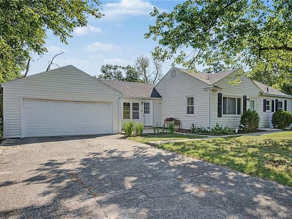 650 S Elm Street, West Carrollton, OH 45449