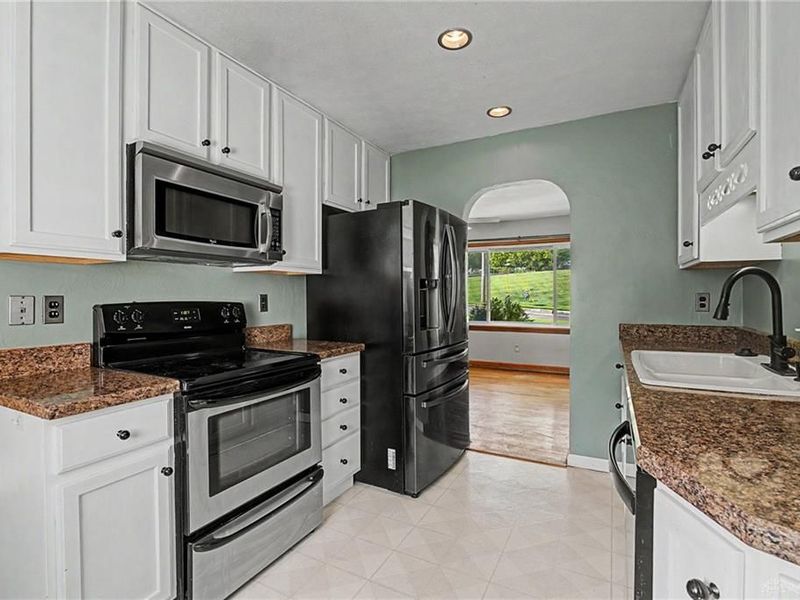 650 S Elm Street, West Carrollton, OH 45449 Photo 15