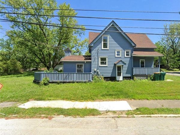 15413 Raymond Street, Maple Heights, OH 44137