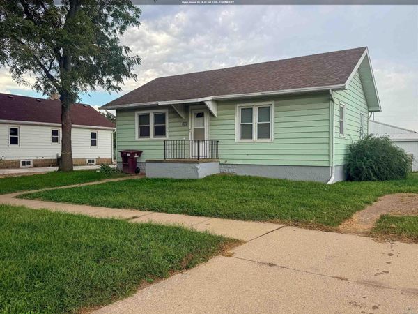 2903 2nd Ave., South Sioux City, NE 68776