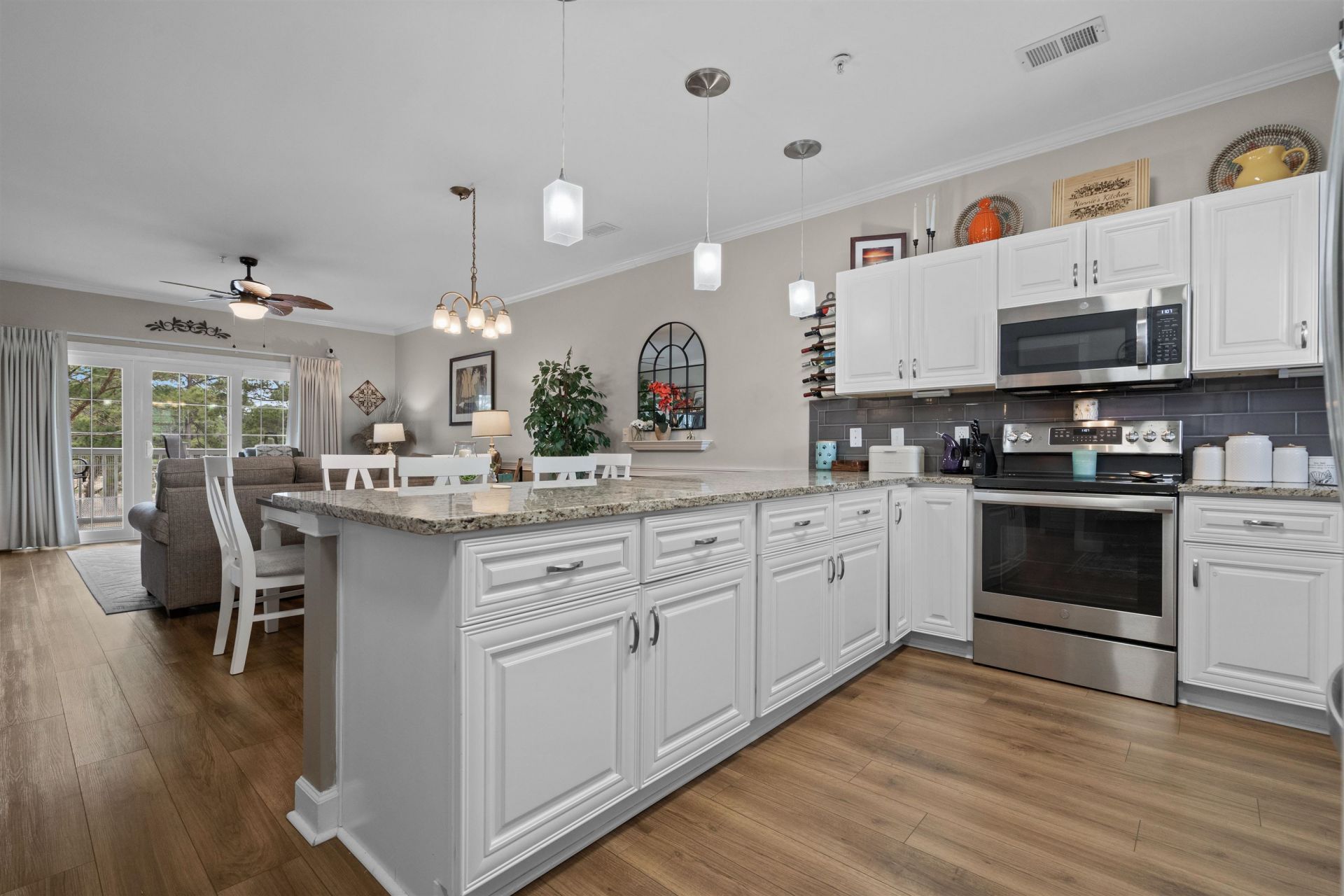 4851 Carnation Circle Photo 18