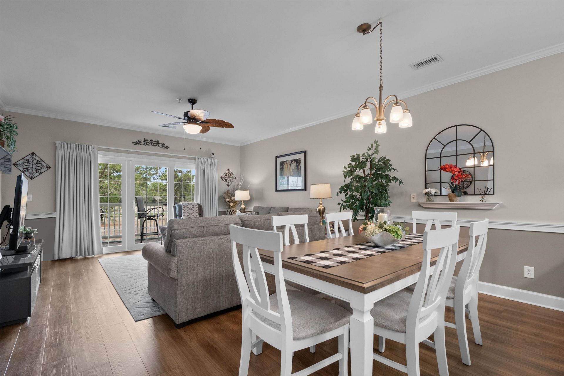4851 Carnation Circle Photo 8