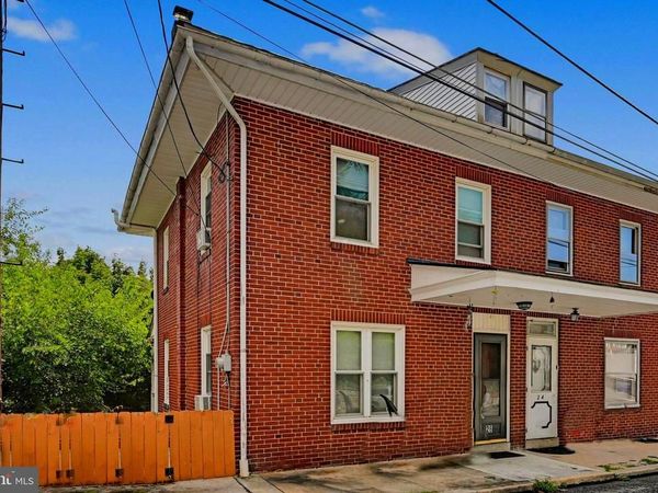 26 E MOHN STREET, MOHNTON, PA 19540