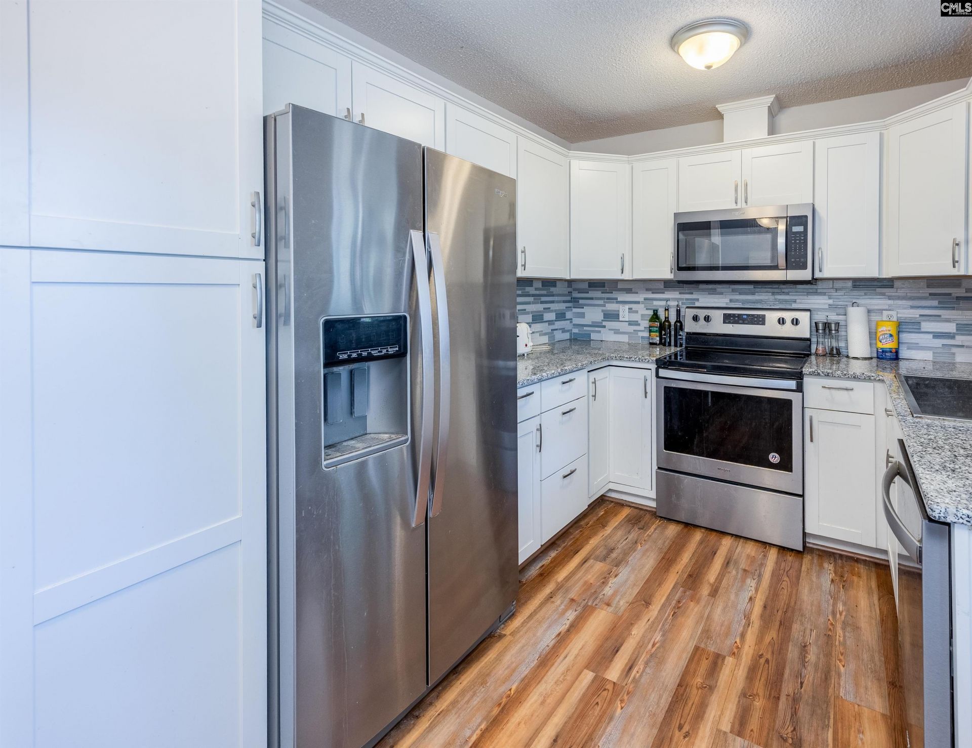 2113 Bateman Boulevard  Photo 8