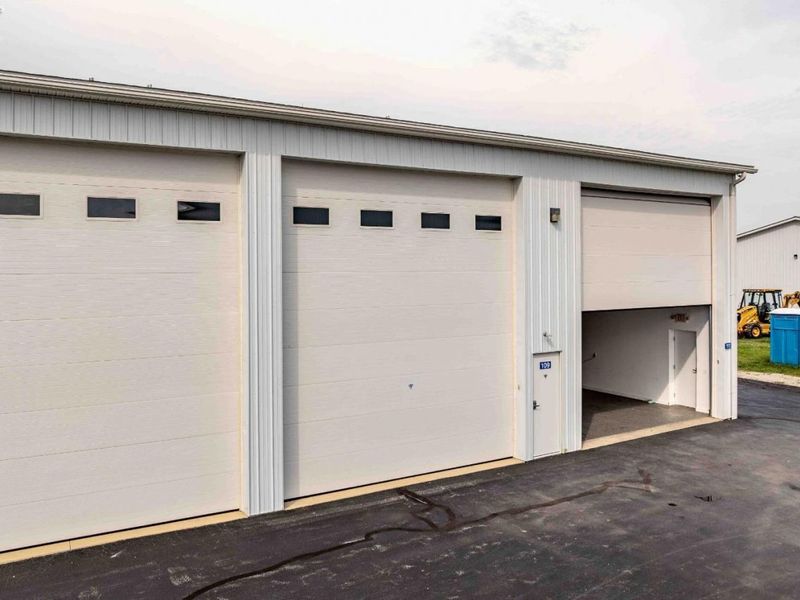 780 SE Catawba Road, Unit 9, Port Clinton, OH 43452 Photo 4