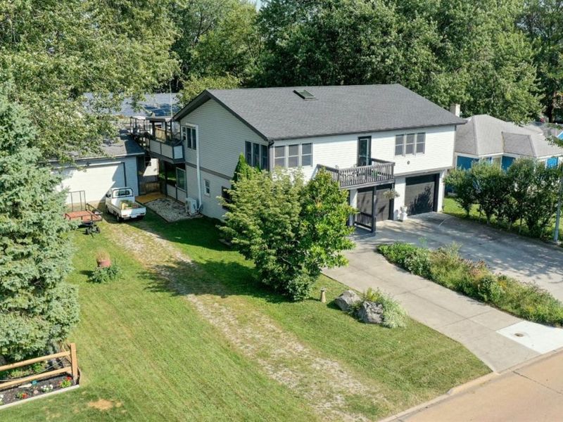 616 Superior Street, Sandusky, OH 44870 Photo 2