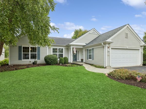 12827 Tahoe Drive, Huntley, IL 60142
