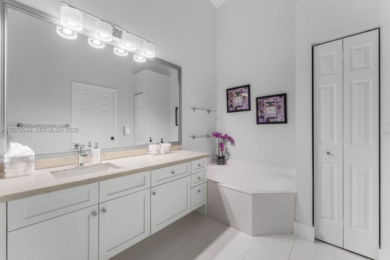 18425 Via Di Verona , Boca Raton, FL 33496 Photo