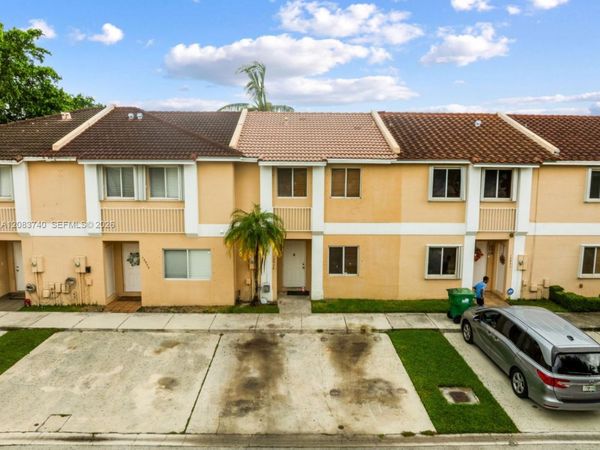 13975 SW 179th St , Miami, FL 33177