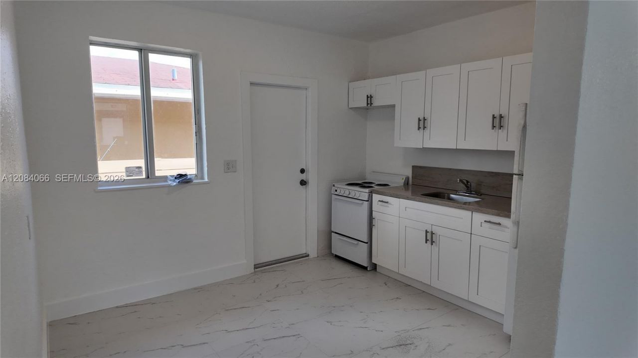 3737 NW 20th Ave , Unit 3737, Miami, FL 33142 Photo