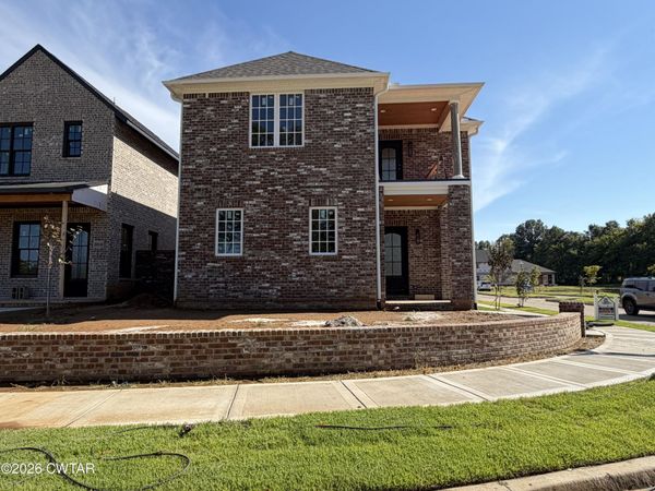 1308 Ashport Road , Jackson, TN 38305