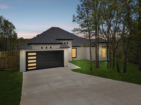 115 Diamond Head DR, Bastrop, TX 78602