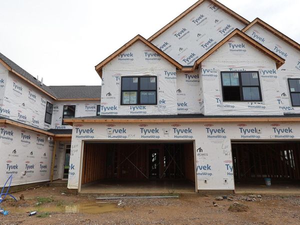 5764 Dutch Lane , Powell, OH 43065