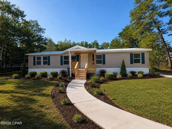 1913 Anna Lauren Drive , Southport, FL 32409