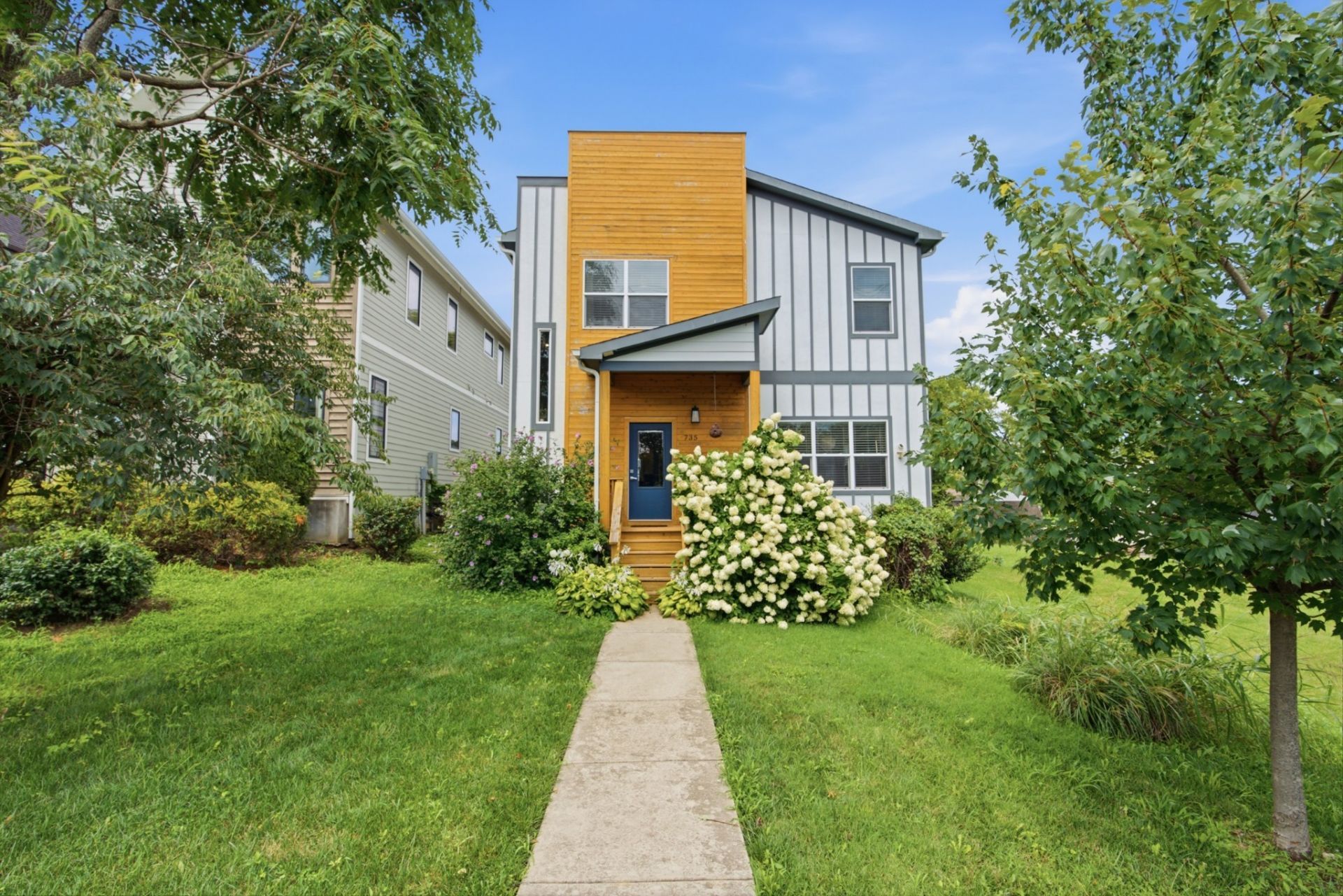 735 28th Ave N, Nashville, TN 37208 Main Photo