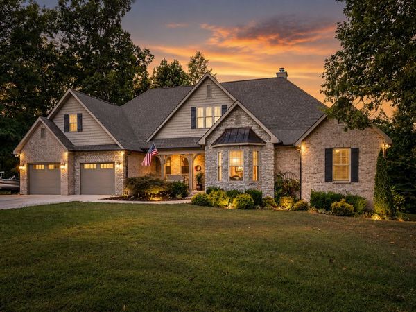 215 FLORA LANE, Manchester, TN 37355