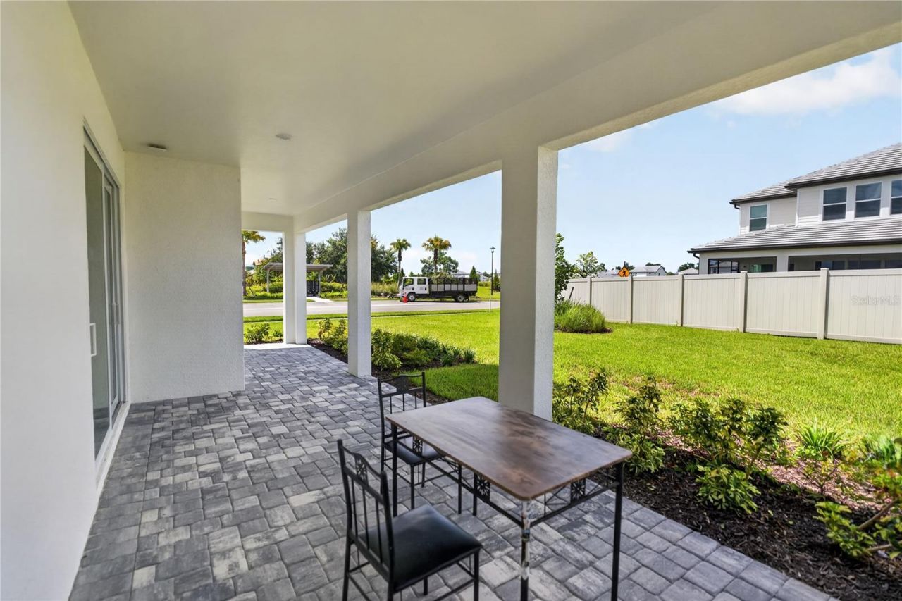 7595 Seahawk Avenue, Sarasota, FL 34241 Photo