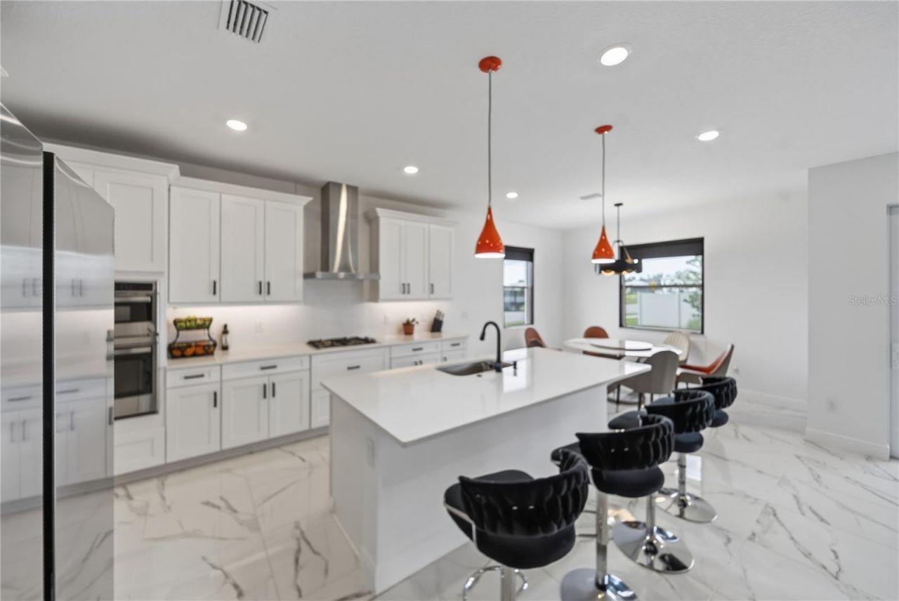 7595 Seahawk Avenue, Sarasota, FL 34241 Photo