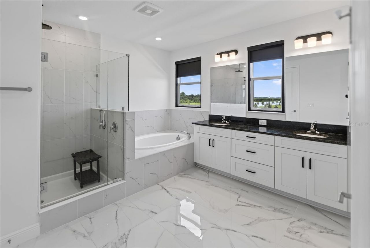 7595 Seahawk Avenue, Sarasota, FL 34241 Photo